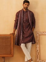 Jompers Ethnic Motifs Embroidered Kurta Set